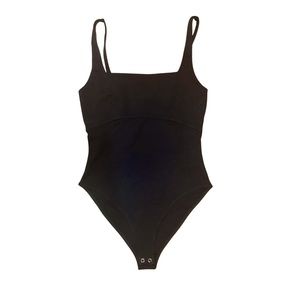 FOREVER 21 - Black Square Cut Bodysuit